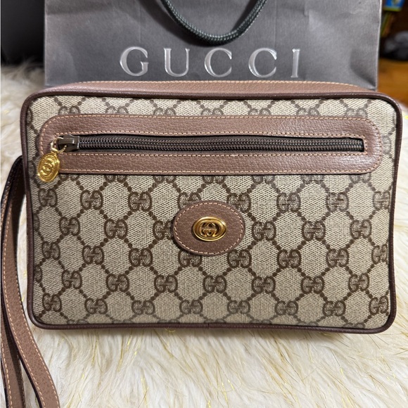 Gucci GG Clutch wristlet Pvc Pouch bag Brown with paper bag included. - Picture 1 of 16